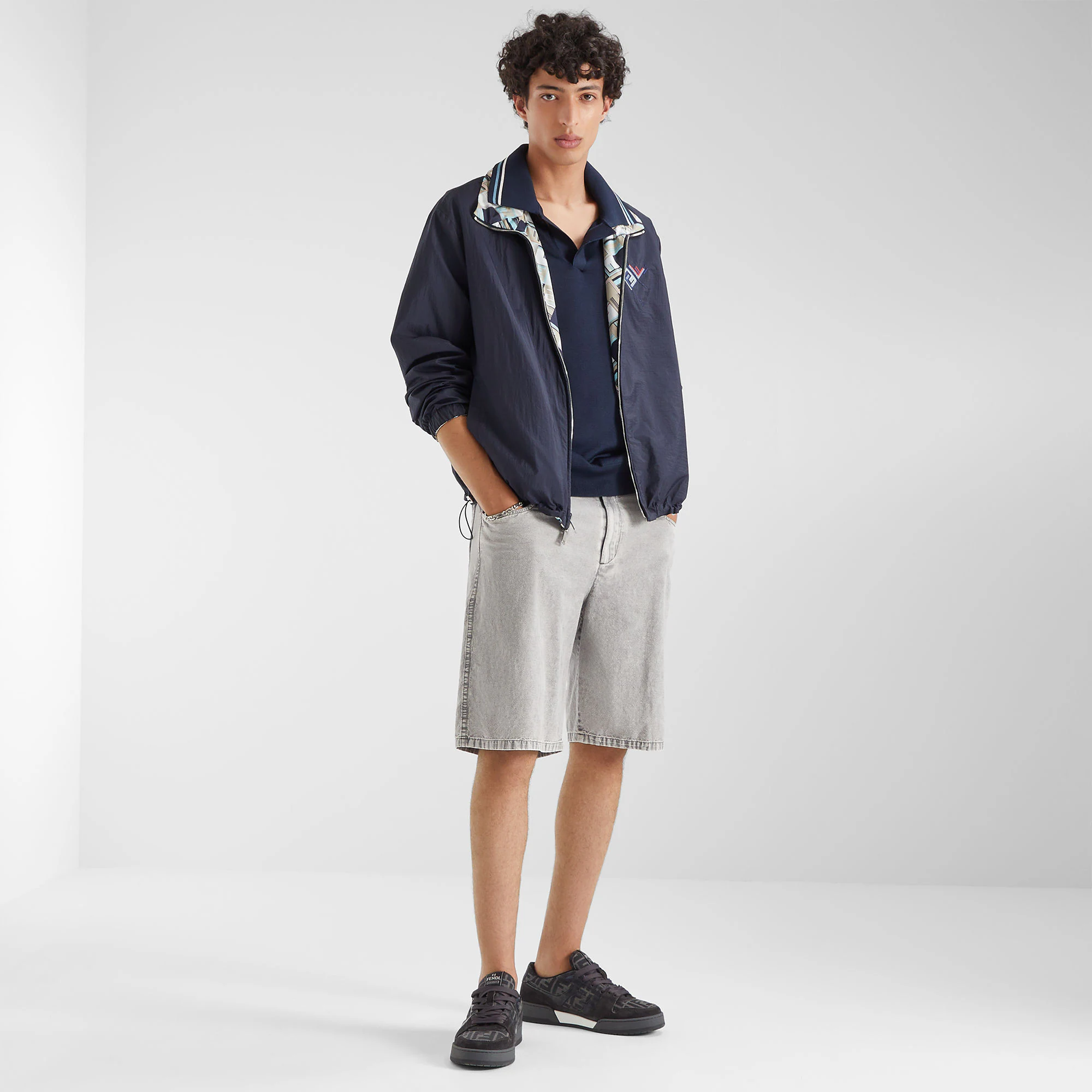 FENDI Sneaker Match nero e suede grigia - immagine 5